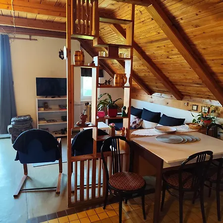 Appartamento U Lesa U Adršpachu Jívka